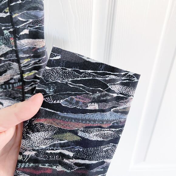 Lululemon Fast and Free 7/8 Tight in Mini Sweatr Multi Black - Picture 4 of 7